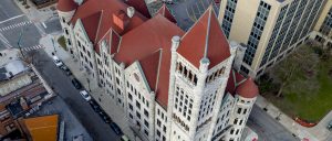 Aerial photo of Syracuse City Hall in Syracuse, New York